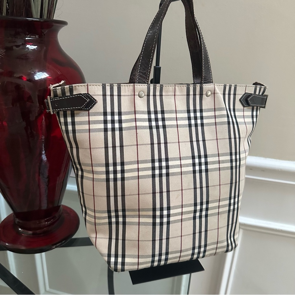 🌹Vintage Burberry Blue Label Beige Plaid Shoulder Bag with Black Trim